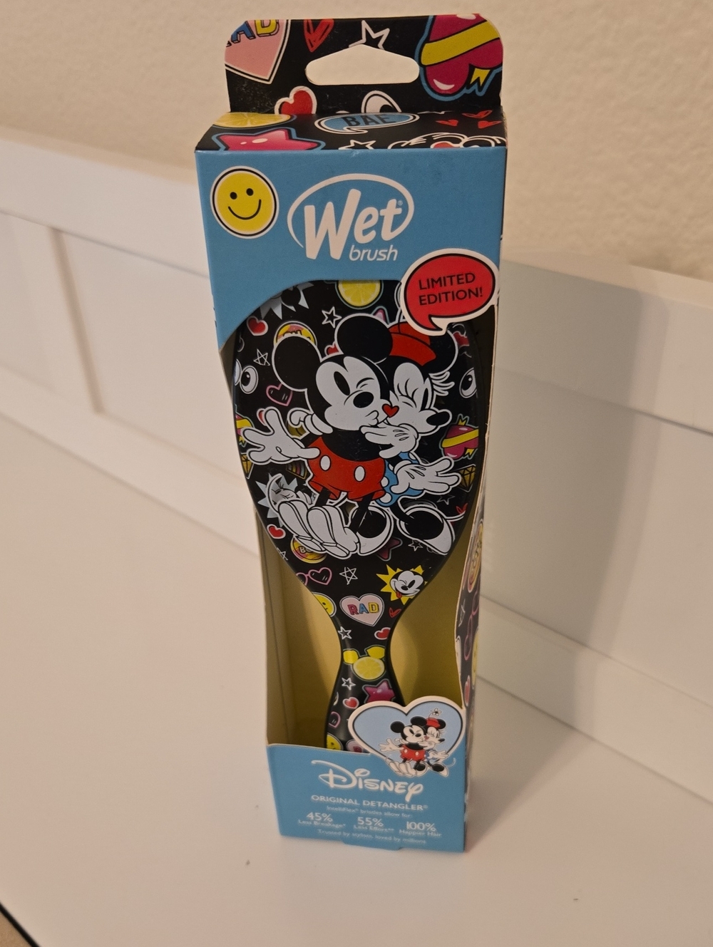 Disney Mickey & Minnie  Detangling Hair Brush - Black with Red Accents Nwt